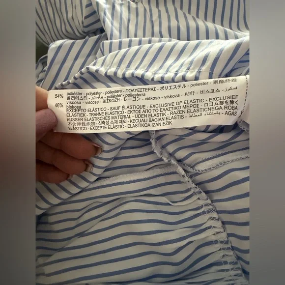 Zara NWOT Women’s Blue & White Vertical Striped Tiered Mini Dress, Size Large. - Picture 6 of 11